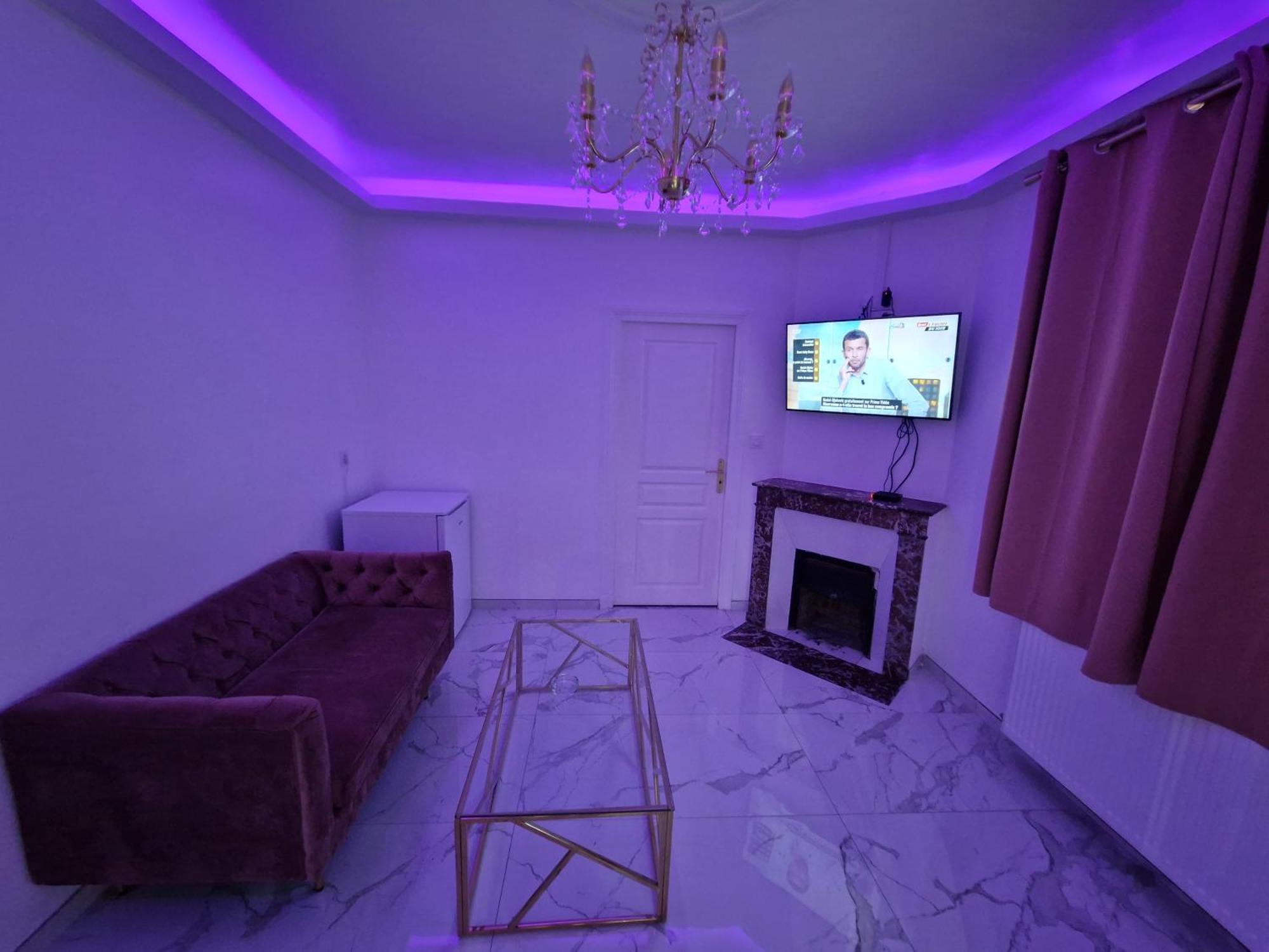 Maison Chic avec jacuzzi. UrbanSpa60 Nogent-sur-Oise Extérieur photo